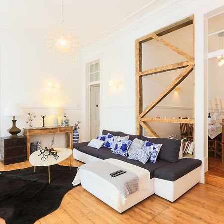 Lisbon Secret & Charming Baixa 4 Bedroom Apartment מראה חיצוני תמונה