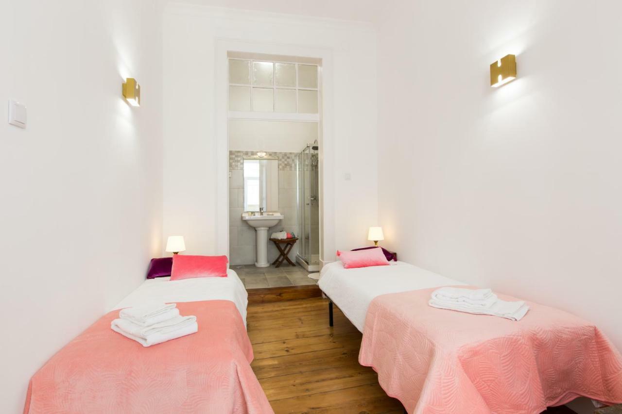Lisbon Secret & Charming Baixa 4 Bedroom Apartment מראה חיצוני תמונה