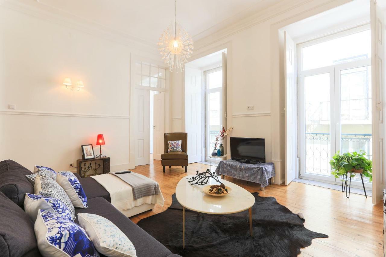 Lisbon Secret & Charming Baixa 4 Bedroom Apartment מראה חיצוני תמונה