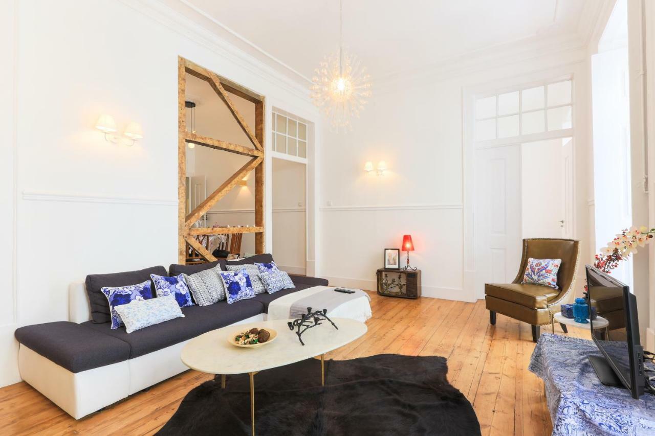 Lisbon Secret & Charming Baixa 4 Bedroom Apartment מראה חיצוני תמונה